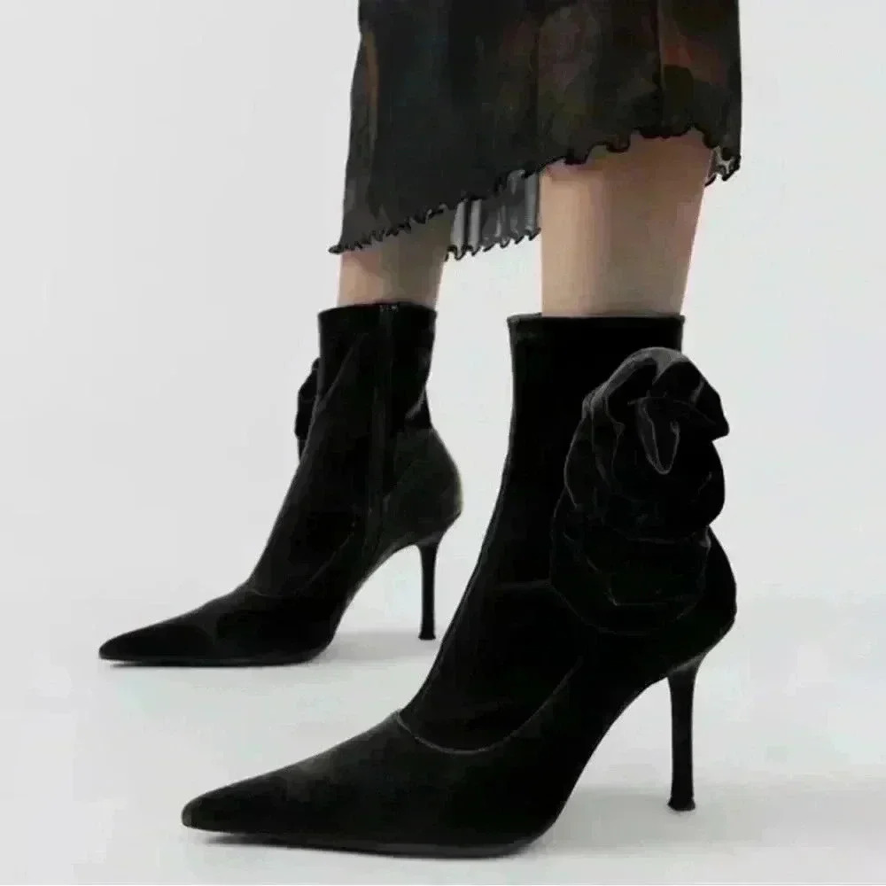 Jeffrey Campbell Florette Bootie Size 6